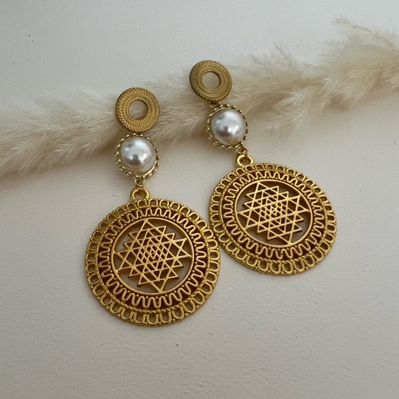 Divine Geometry Earrings -Metatron's Cube Hoops- Yatra Sacred Geometry Earrings - Picture 11 of 15